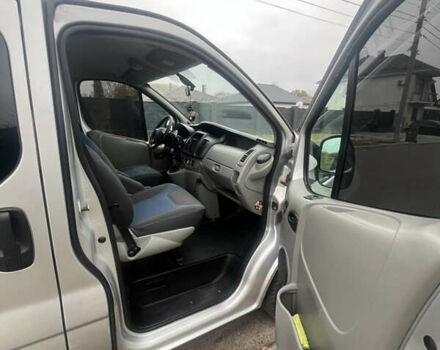 Серый Рено Трафик, объемом двигателя 2 л и пробегом 272 тыс. км за 16500 $, фото 8 на Automoto.ua