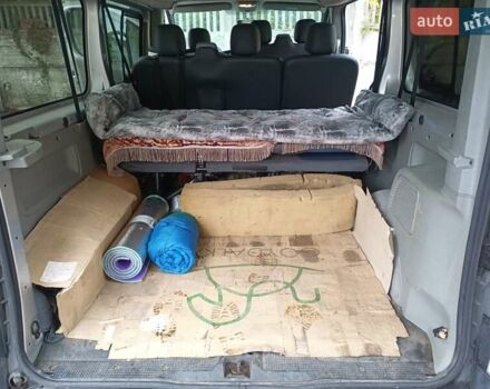 Сірий Рено Трафік, об'ємом двигуна 2 л та пробігом 218 тис. км за 14500 $, фото 12 на Automoto.ua