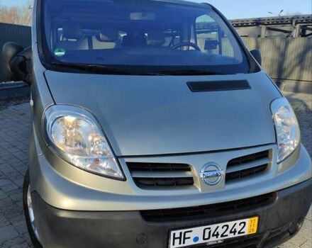 Серый Рено Трафик, объемом двигателя 2 л и пробегом 238 тыс. км за 14700 $, фото 2 на Automoto.ua