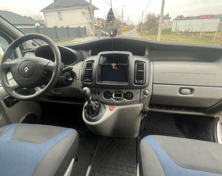 Серый Рено Трафик, объемом двигателя 2 л и пробегом 272 тыс. км за 16500 $, фото 9 на Automoto.ua