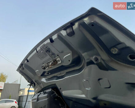 Серый Рено Трафик, объемом двигателя 2 л и пробегом 299 тыс. км за 14499 $, фото 61 на Automoto.ua