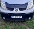 Серый Рено Трафик, объемом двигателя 2 л и пробегом 270 тыс. км за 9900 $, фото 1 на Automoto.ua