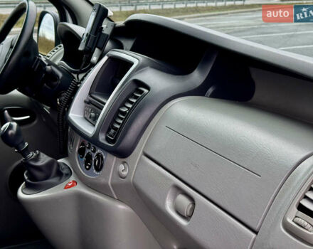 Рено Трафик 2013 в Полтаве на Automoto.ua Серый Рено Трафик, объемом двигателя 2 л и пробегом 138 тыс. км за 17750 $, фото 38 на Automoto.ua