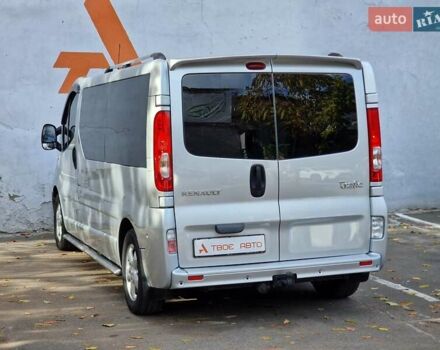 Серый Рено Трафик, объемом двигателя 2 л и пробегом 235 тыс. км за 16490 $, фото 32 на Automoto.ua