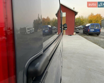 Серый Рено Трафик, объемом двигателя 2 л и пробегом 299 тыс. км за 14499 $, фото 45 на Automoto.ua