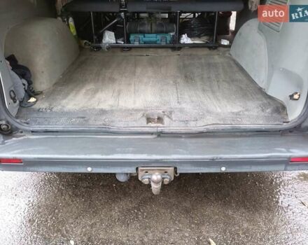 Сірий Рено Трафік, об'ємом двигуна 2 л та пробігом 218 тис. км за 14500 $, фото 17 на Automoto.ua