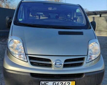 Серый Рено Трафик, объемом двигателя 2 л и пробегом 238 тыс. км за 14700 $, фото 1 на Automoto.ua