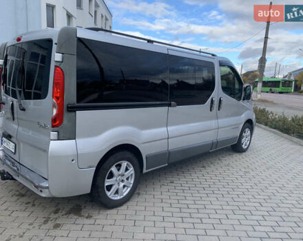 Серый Рено Трафик, объемом двигателя 2 л и пробегом 260 тыс. км за 14500 $, фото 5 на Automoto.ua