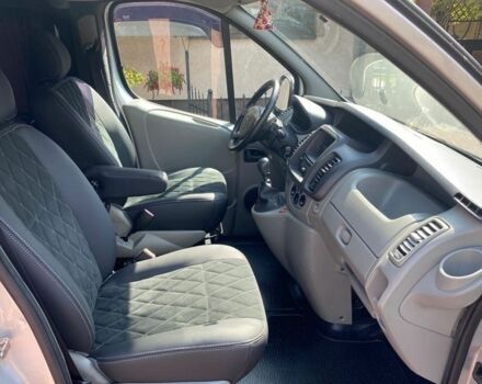 Серый Рено Трафик, объемом двигателя 2 л и пробегом 135 тыс. км за 9100 $, фото 15 на Automoto.ua