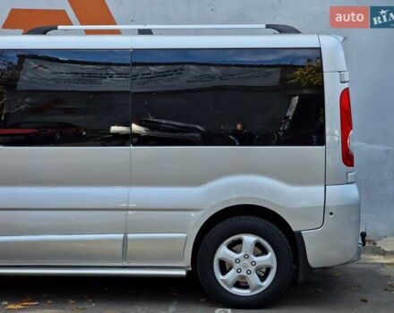 Серый Рено Трафик, объемом двигателя 2 л и пробегом 235 тыс. км за 16490 $, фото 21 на Automoto.ua