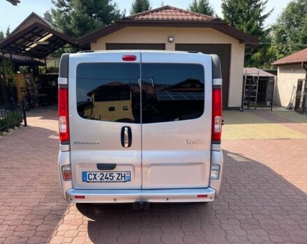 Серый Рено Трафик, объемом двигателя 2 л и пробегом 135 тыс. км за 9100 $, фото 6 на Automoto.ua