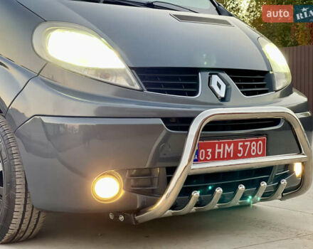 Серый Рено Трафик, объемом двигателя 2 л и пробегом 299 тыс. км за 14499 $, фото 20 на Automoto.ua