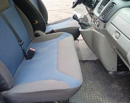 Сірий Рено Трафік, об'ємом двигуна 2 л та пробігом 218 тис. км за 14500 $, фото 10 на Automoto.ua