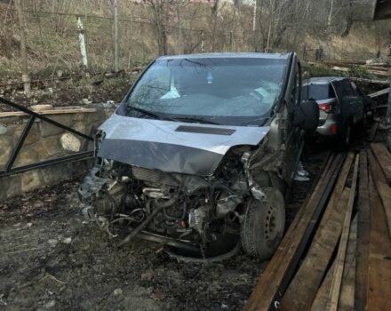 Сірий Рено Трафік, об'ємом двигуна 2 л та пробігом 260 тис. км за 6900 $, фото 3 на Automoto.ua