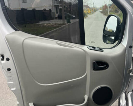 Серый Рено Трафик, объемом двигателя 2 л и пробегом 272 тыс. км за 16500 $, фото 13 на Automoto.ua