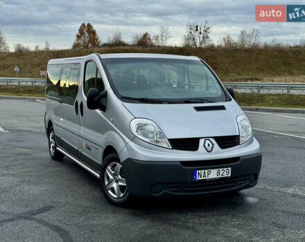 Рено Трафик 2013 в Полтаве на Automoto.ua Серый Рено Трафик, объемом двигателя 2 л и пробегом 138 тыс. км за 17750 $, фото 2 на Automoto.ua