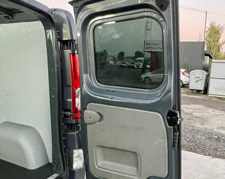 Серый Рено Трафик, объемом двигателя 2 л и пробегом 299 тыс. км за 14499 $, фото 40 на Automoto.ua