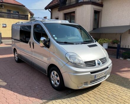 Серый Рено Трафик, объемом двигателя 2 л и пробегом 135 тыс. км за 9100 $, фото 1 на Automoto.ua