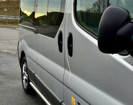 Рено Трафик 2013 в Полтаве на Automoto.ua Серый Рено Трафик, объемом двигателя 2 л и пробегом 138 тыс. км за 17750 $, фото 14 на Automoto.ua