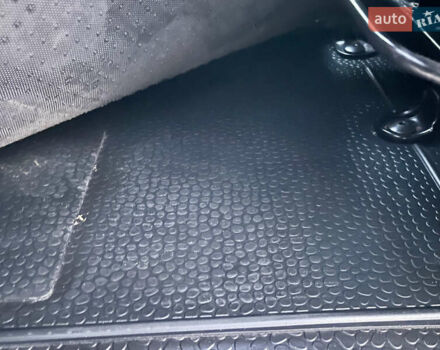 Серый Рено Трафик, объемом двигателя 2 л и пробегом 299 тыс. км за 14499 $, фото 33 на Automoto.ua