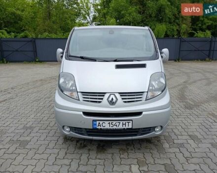 Серый Рено Трафик, объемом двигателя 2 л и пробегом 255 тыс. км за 17200 $, фото 32 на Automoto.ua