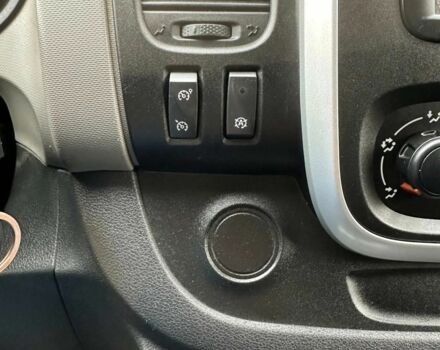 Сірий Рено Трафік, об'ємом двигуна 1.6 л та пробігом 173 тис. км за 8700 $, фото 10 на Automoto.ua