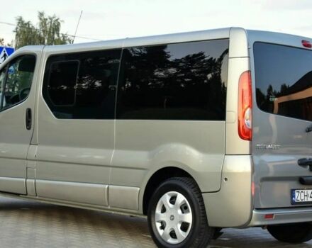 Серый Рено Трафик, объемом двигателя 2 л и пробегом 127 тыс. км за 9400 $, фото 8 на Automoto.ua