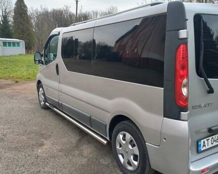 Серый Рено Трафик, объемом двигателя 2 л и пробегом 305 тыс. км за 15300 $, фото 7 на Automoto.ua