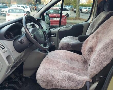 Сірий Рено Трафік, об'ємом двигуна 2 л та пробігом 130 тис. км за 8900 $, фото 15 на Automoto.ua