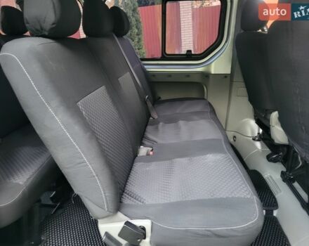 Серый Рено Трафик, объемом двигателя 2 л и пробегом 238 тыс. км за 15600 $, фото 101 на Automoto.ua