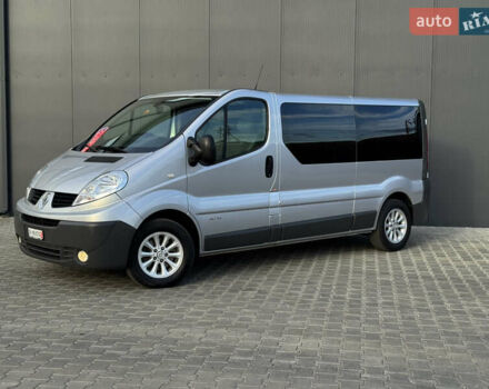Рено Трафик 2014 в Луцке на Automoto.ua Серый Рено Трафик, объемом двигателя 2 л и пробегом 150 тыс. км за 18399 $, фото 2 на Automoto.ua