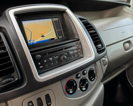 Рено Трафик 2014 в Луцке на Automoto.ua Серый Рено Трафик, объемом двигателя 2 л и пробегом 150 тыс. км за 18399 $, фото 50 на Automoto.ua