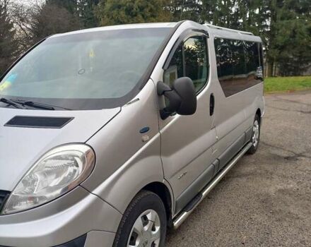 Серый Рено Трафик, объемом двигателя 2 л и пробегом 305 тыс. км за 15300 $, фото 5 на Automoto.ua