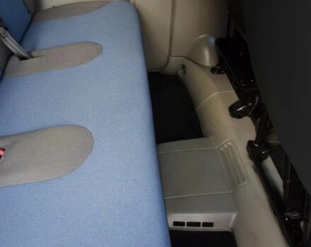 Серый Рено Трафик, объемом двигателя 2 л и пробегом 127 тыс. км за 9400 $, фото 22 на Automoto.ua