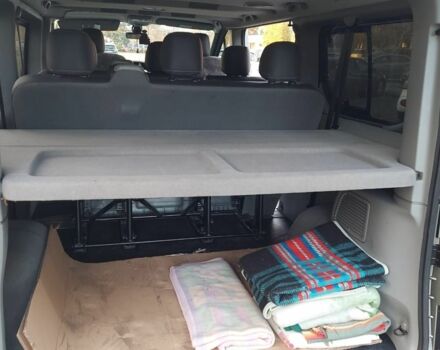 Сірий Рено Трафік, об'ємом двигуна 2 л та пробігом 130 тис. км за 8900 $, фото 21 на Automoto.ua