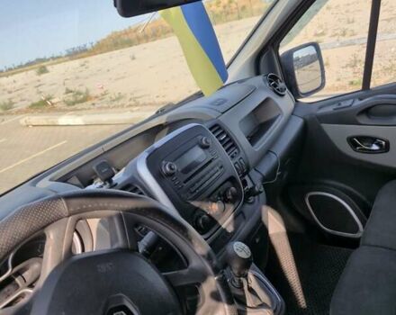 Сірий Рено Трафік, об'ємом двигуна 2 л та пробігом 453 тис. км за 13399 $, фото 7 на Automoto.ua