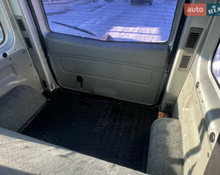 Серый Рено Трафик, объемом двигателя 2 л и пробегом 302 тыс. км за 15300 $, фото 47 на Automoto.ua