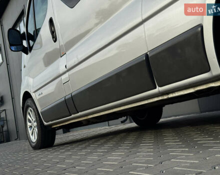 Рено Трафик 2014 в Луцке на Automoto.ua Серый Рено Трафик, объемом двигателя 2 л и пробегом 150 тыс. км за 18399 $, фото 30 на Automoto.ua