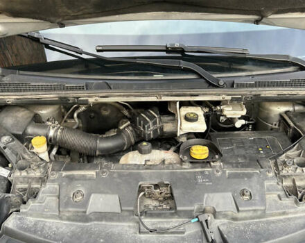 Сірий Рено Трафік, об'ємом двигуна 1.6 л та пробігом 340 тис. км за 13700 $, фото 16 на Automoto.ua