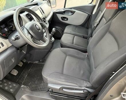 Сірий Рено Трафік, об'ємом двигуна 1.6 л та пробігом 254 тис. км за 14700 $, фото 46 на Automoto.ua