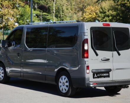 Серый Рено Трафик, объемом двигателя 1.6 л и пробегом 231 тыс. км за 13600 $, фото 3 на Automoto.ua