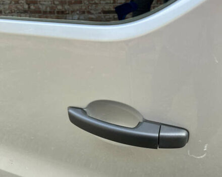 Сірий Рено Трафік, об'ємом двигуна 1.6 л та пробігом 340 тис. км за 13700 $, фото 69 на Automoto.ua