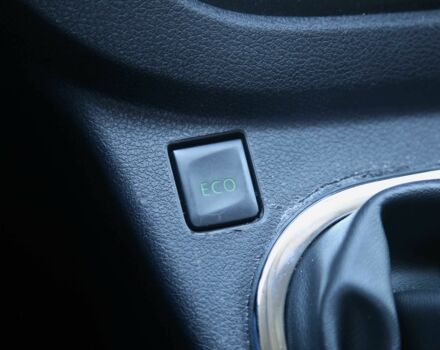 Серый Рено Трафик, объемом двигателя 1.6 л и пробегом 231 тыс. км за 13600 $, фото 19 на Automoto.ua