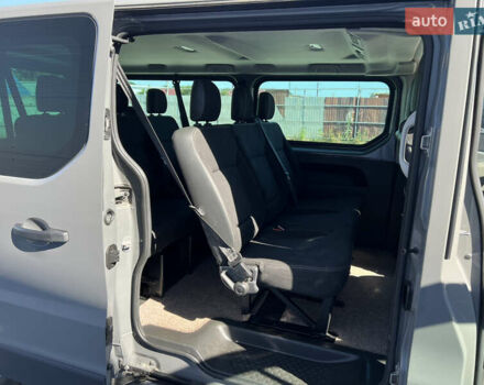 Серый Рено Трафик, объемом двигателя 1.6 л и пробегом 318 тыс. км за 16500 $, фото 15 на Automoto.ua