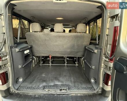 Сірий Рено Трафік, об'ємом двигуна 1.6 л та пробігом 254 тис. км за 14700 $, фото 76 на Automoto.ua