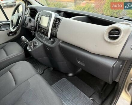 Сірий Рено Трафік, об'ємом двигуна 1.6 л та пробігом 254 тис. км за 14700 $, фото 56 на Automoto.ua