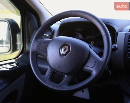 Рено Трафик 2015 в Харькове на Automoto.ua Серый Рено Трафик, объемом двигателя 1.6 л и пробегом 259 тыс. км за 13600 $, фото 11 на Automoto.ua