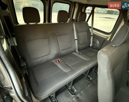 Сірий Рено Трафік, об'ємом двигуна 1.6 л та пробігом 254 тис. км за 14700 $, фото 65 на Automoto.ua