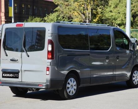 Серый Рено Трафик, объемом двигателя 1.6 л и пробегом 231 тыс. км за 13600 $, фото 5 на Automoto.ua