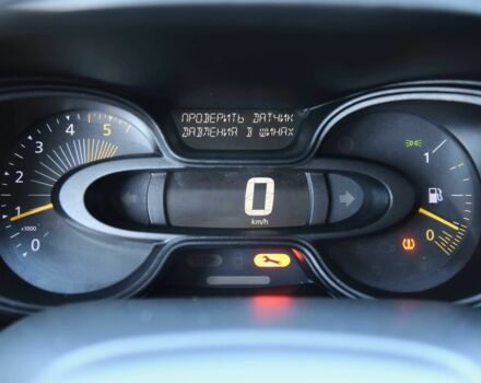 Серый Рено Трафик, объемом двигателя 1.6 л и пробегом 231 тыс. км за 13600 $, фото 14 на Automoto.ua